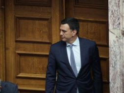 discussion; lawmaker; Parliament; plenum; Vassilis Kikilias; Βασίλης Κικίλιας; Βουλή; Κοινοβούλιο; βουλευτής; ολομέλεια; συνεδρίαση;