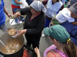 D40D2551-3A79-4FE3-A8AF-B51AAF2D435D