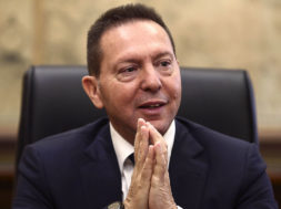 50C76909-4D32-4A93-9E38-4857457EBC48