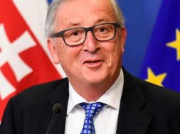 A50EA802-E32D-4B53-B606-9FF864D87E86