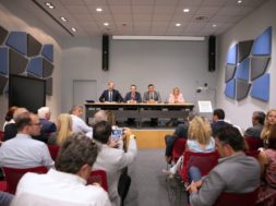 F66BCDC5-65B2-4786-8D21-818036DF2B3D