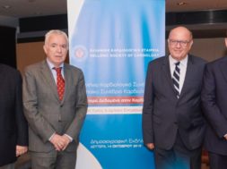 15DCCA0D-3D49-4251-A266-65E7BCA2BE70