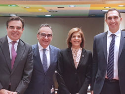 E8CDE5B2-B3CF-4201-9A40-C168D8D1776C