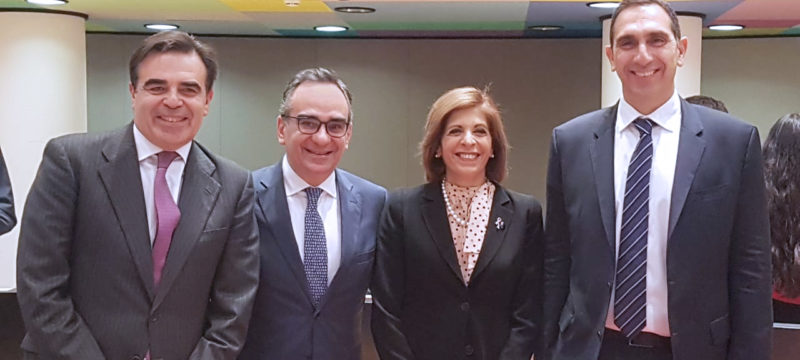 E8CDE5B2-B3CF-4201-9A40-C168D8D1776C