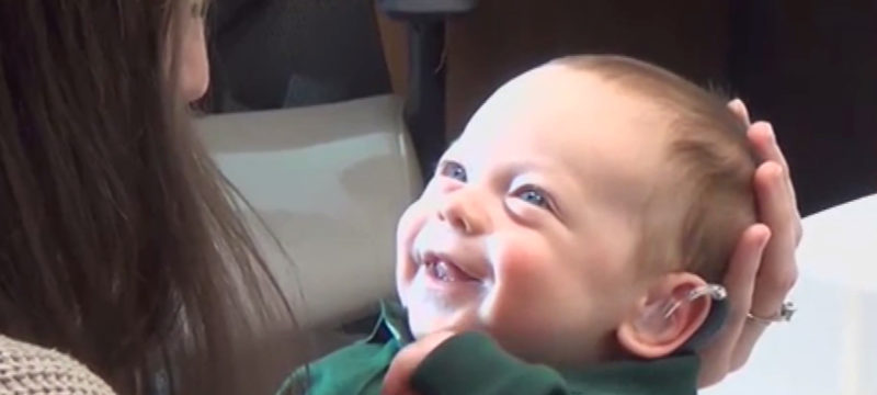 Baby hears parents’ voices for first time