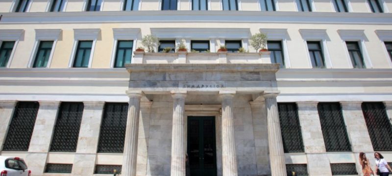 EA35C053-0D13-4841-A811-99853C6803A8