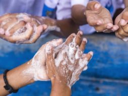 2EC8F41E-2F0C-45C2-A243-AA0022E28B0B