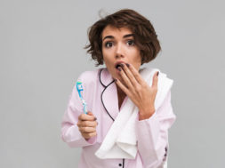 TOOTHBRUSH-ORAL-HEALTH