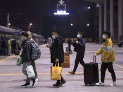CHINA-HUBEI-WUHAN-OUTBOUND TRAVEL RESTRICTIONS-LIFT (CN)