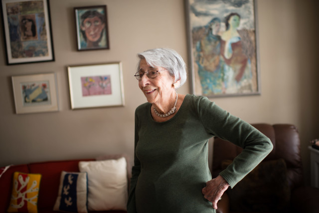 Η καλλιτέχνιδα που στα 107 της χρόνια νίκησε τον κορωνοϊό