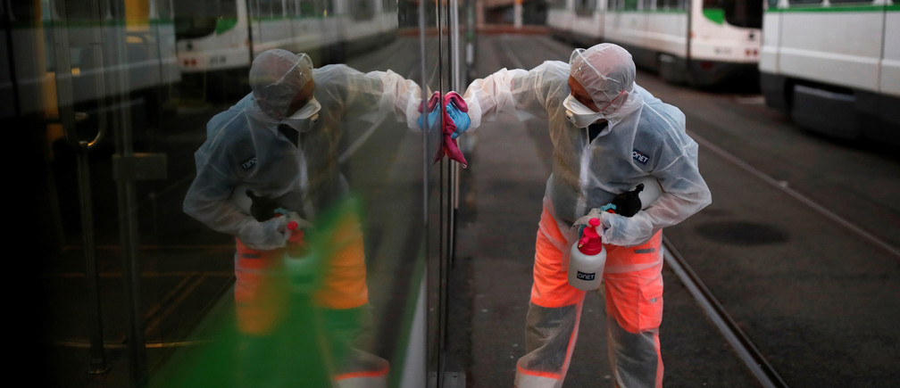 Economist: από εδώ και πέρα πρέπει να αποφευχθούν τα άνευ διακρίσεως lockdowns