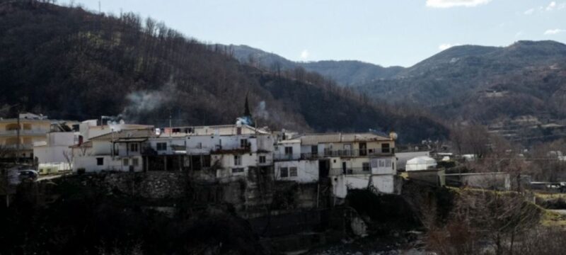 1B72226C-7CDA-469B-8A3F-002E61219CC0