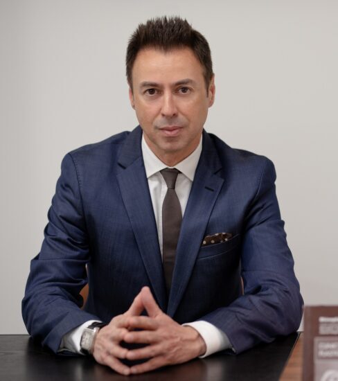 Άμεση αποκατάσταση  στη χρόνια παράλυση προσώπου