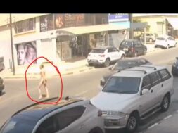 32252A78-9703-43F4-B29D-45C00499FC88