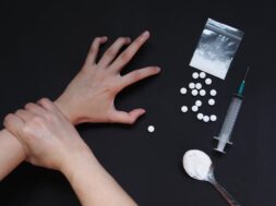 6935FC05-FBE9-438F-A847-56240083FFBE