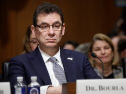 CF7428C4-7566-4520-90DC-5B92BF89E0D2