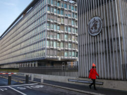 3E4BDE86-7E98-46C2-B228-E86D3DD9CD9B