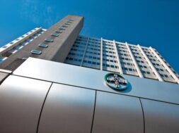 8681CEF9-4817-476C-82D9-108DB12A2B82