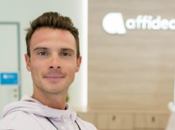 F9EE8582-3856-4AF5-9DB5-168BD108FD1F