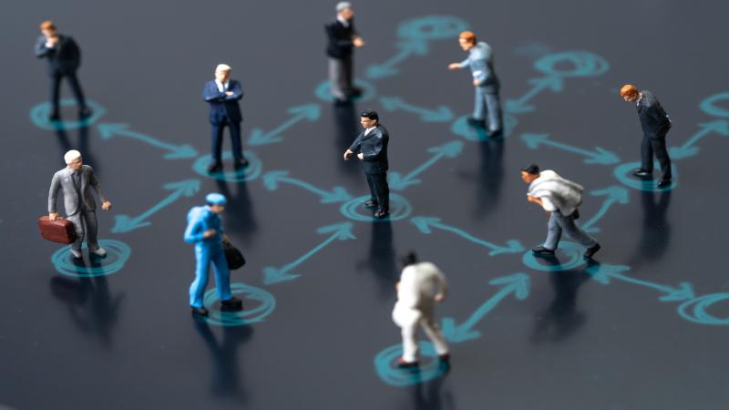 Τι ρόλο παίζουν η θερμοκρασία και η φυσική απόσταση στην εξάπλωση του κορωνοϊού;