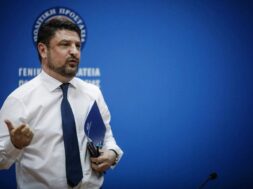 9A2F22FB-9C86-4760-877C-E4CEF314F47A