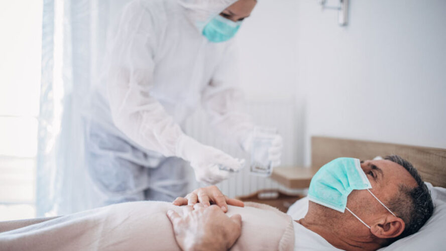 Η ηλικία και το φύλο επηρεάζουν την έκβαση της Covid-19