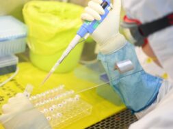 F3CBAB59-0E86-4A1F-A304-233C32ED9CA7