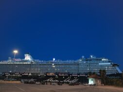 74E862B8-EB1B-4874-A1FD-4EBF1C99E25C