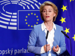 65CD5E32-D397-4923-96BB-809656485B1C