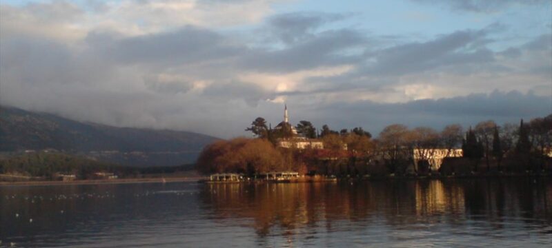 95C3DAB7-81B7-4CFE-B81E-782AAD21F950