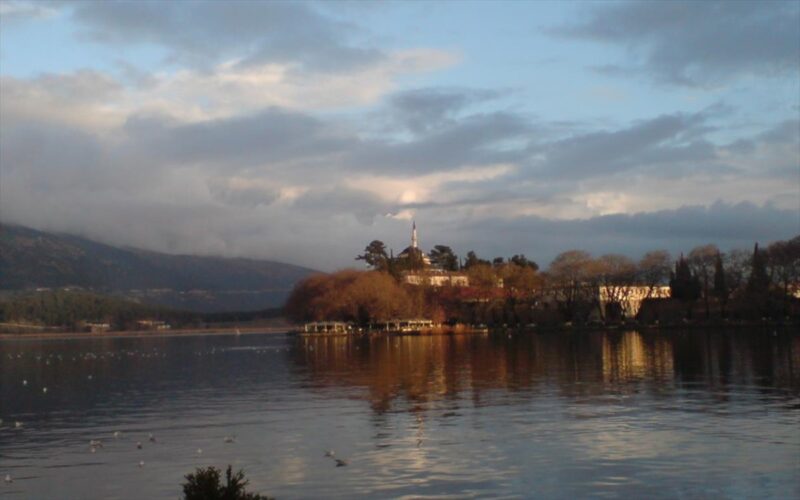 Ιωάννινα και Σέρρες στο «κόκκινο»