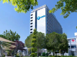 D32BE3AA-0529-4D15-A6BC-E59918E14F41