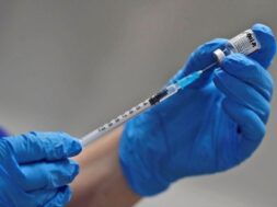 embolio-koronoios-pfizer