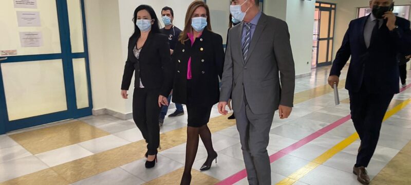 8AC208D7-C640-463F-82A6-BD57688B72B6