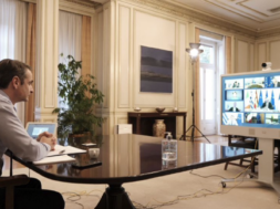 97925305-9262-4498-B503-18E0E17AB215