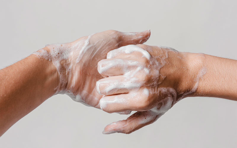 Τι πρέπει να γνωρίζετε για τα αντισηπτικά διαλύματα;