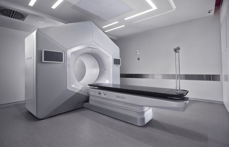Ανακαίνιση χώρων και επένδυση σε νέο εξοπλισμό στο Κέντρο Ακτινοθεραπευτικής Ογκολογίας ΥΓΕΙΑ