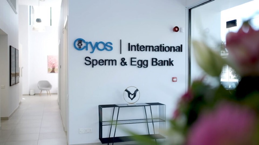Έρευνες της Cryos δείχνουν ότι ο ιός SARS-CoV-2 δεν ανιχνεύεται στο ανθρώπινο σπέρμα