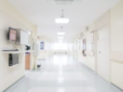 blur-hospital_1203-7956