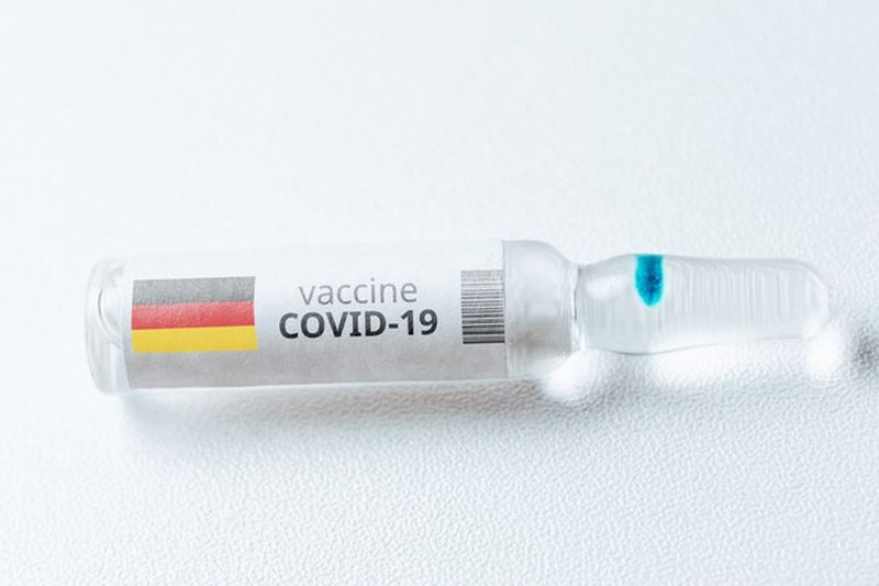 Γερμανία: Αναστολή εμβολιασμού με AstraZeneca για κάτω των 60 ετών