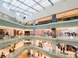 abstract-blur-defocused-shopping-mall-department-store-interior_1112-5203