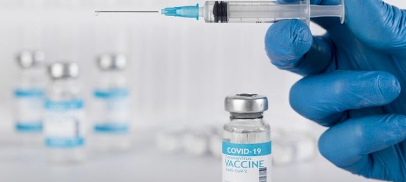 arrangement-with-vaccination-bottle-lab_23-2148920795