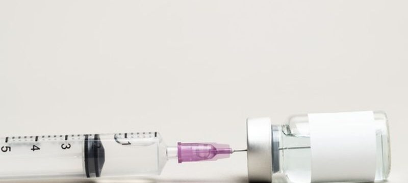 blank-white-label-medicine-bottle-glass-vial-injection_53876-96863