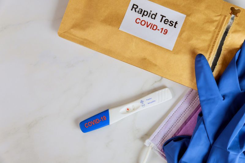 Γεραπετρίτης: 900.000 self-tests σε απασχολούμενους του ιδιωτικού – δημόσιου τομέα