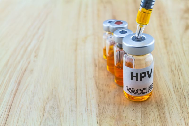 Παγκόσμια Ημέρα κατά του HPV: Σύσταση εμβολιασμού για κορίτσια και αγόρια ηλικίας 9-18 ετών