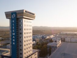 591A7837-E5C2-40E5-A4C8-8ED416396D70