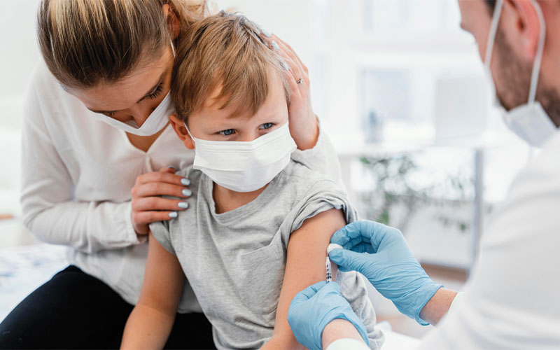 Βρεφικός και παιδικός εμβολιασμός
