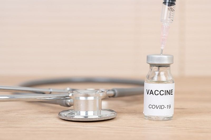 Παναγιωτόπουλος: Κατά της χορήγησης άλλου εμβολίου για τη 2η δόση AstraZeneca