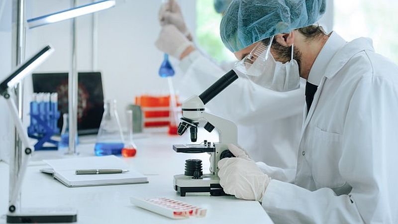 Πειραματική μελέτη νέου αντιικού φαρμάκου για την αντιμετώπιση της νόσου COVID-19