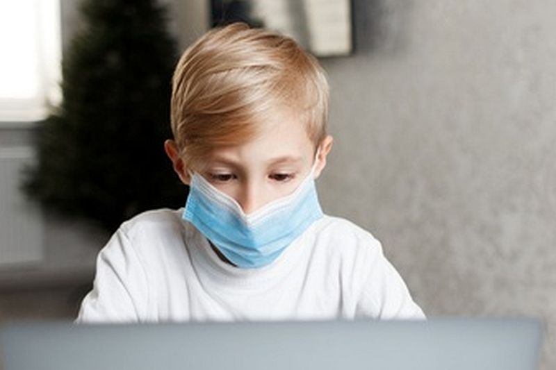 Παρατεινόμενα συμπτώματα της νόσου COVID-19 σε παιδιά και εφήβους